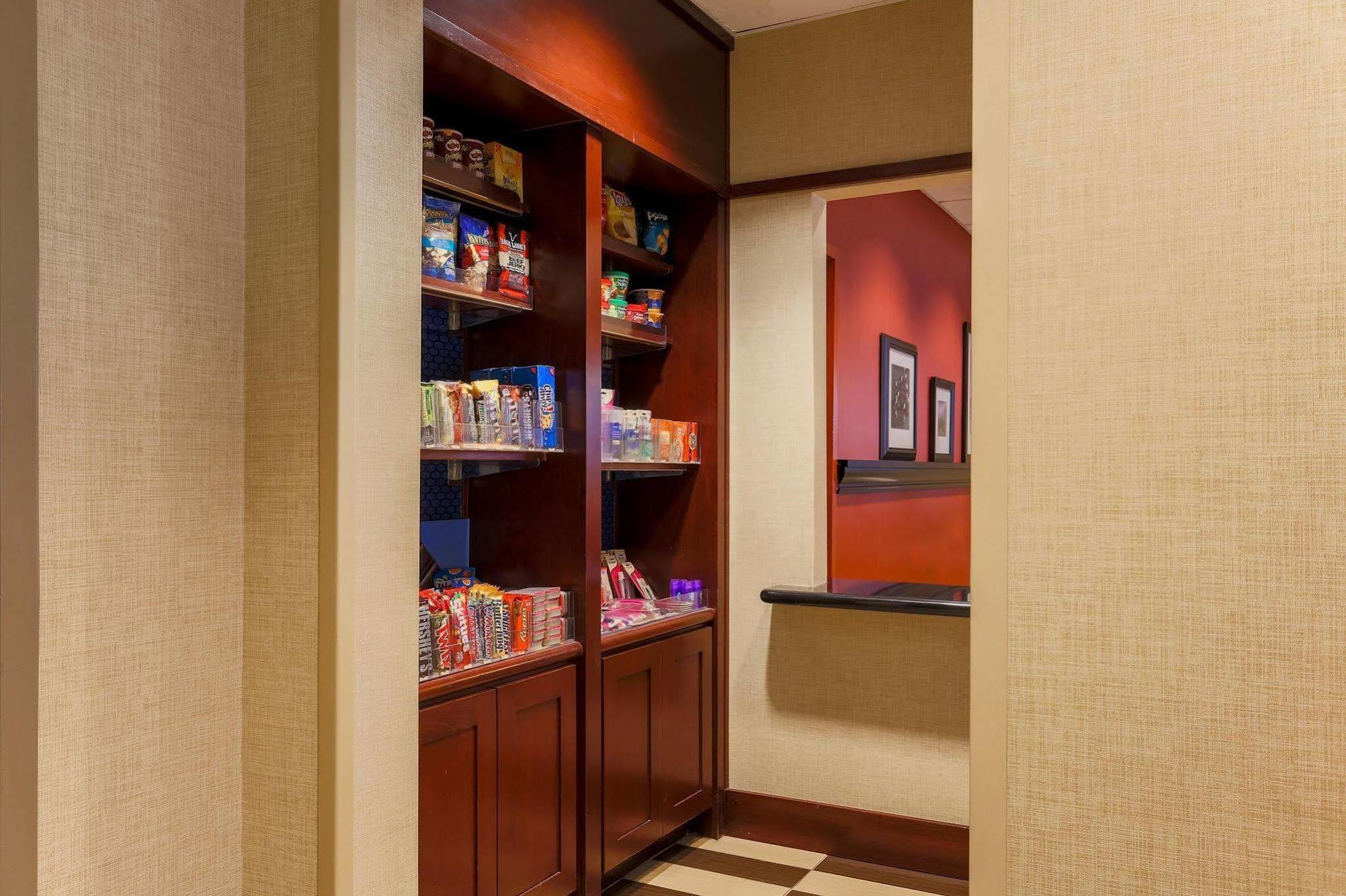 Hampton Inn Santa Barbara/Goleta Εξωτερικό φωτογραφία